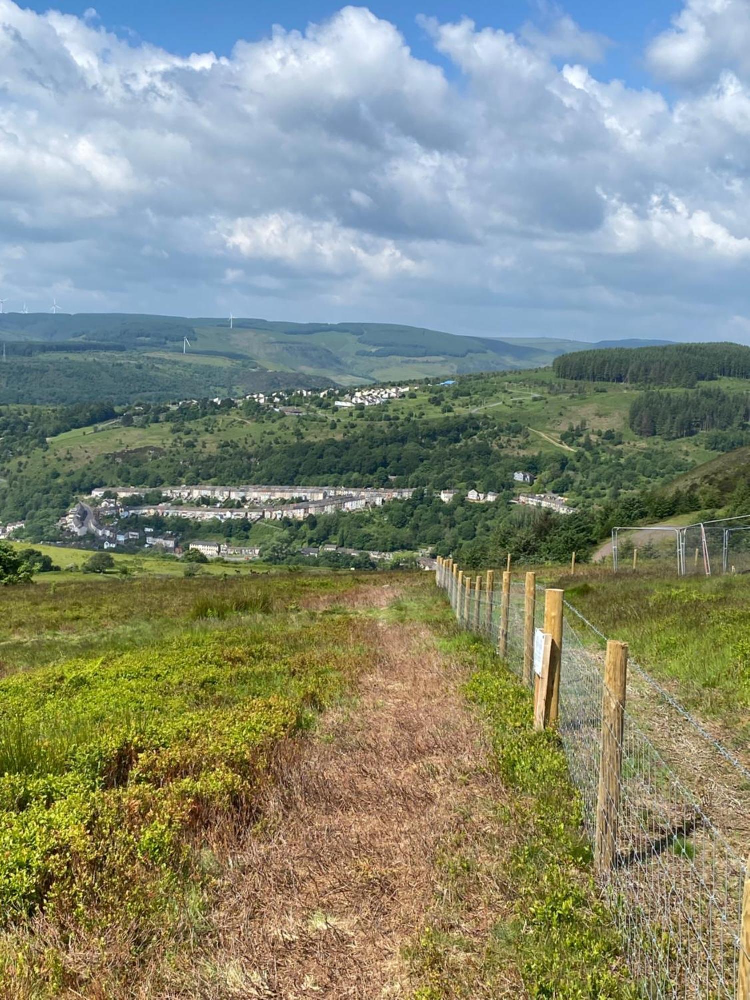 Mountain View Two Bedroom Llwynypia Zewnętrze zdjęcie